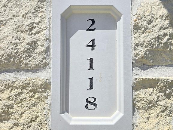 2nd image of 24118 Corinaldo Court
