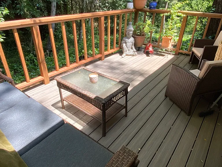 Private deck
