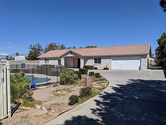 2nd image of 3670 W Mesa Verde Ln