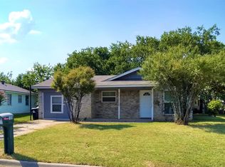 1008 Scott Dr, Denton, TX 76205