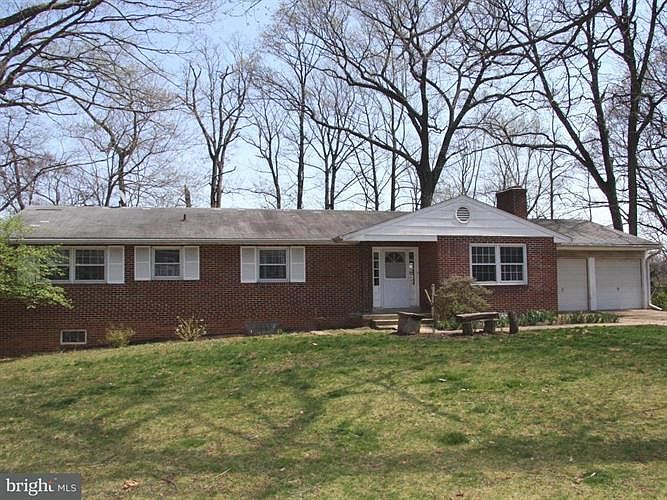 1st image of 2239 Morgan Ln