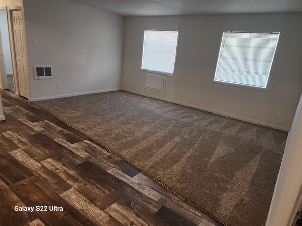 615 S Lucas Ave #1, Eagle Grove, IA 50533