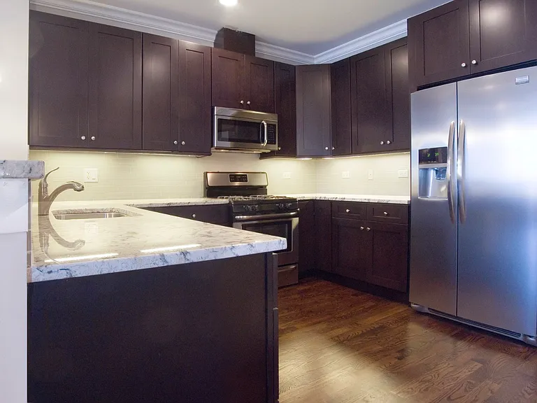4113 N Western Ave #3 — Photo 5