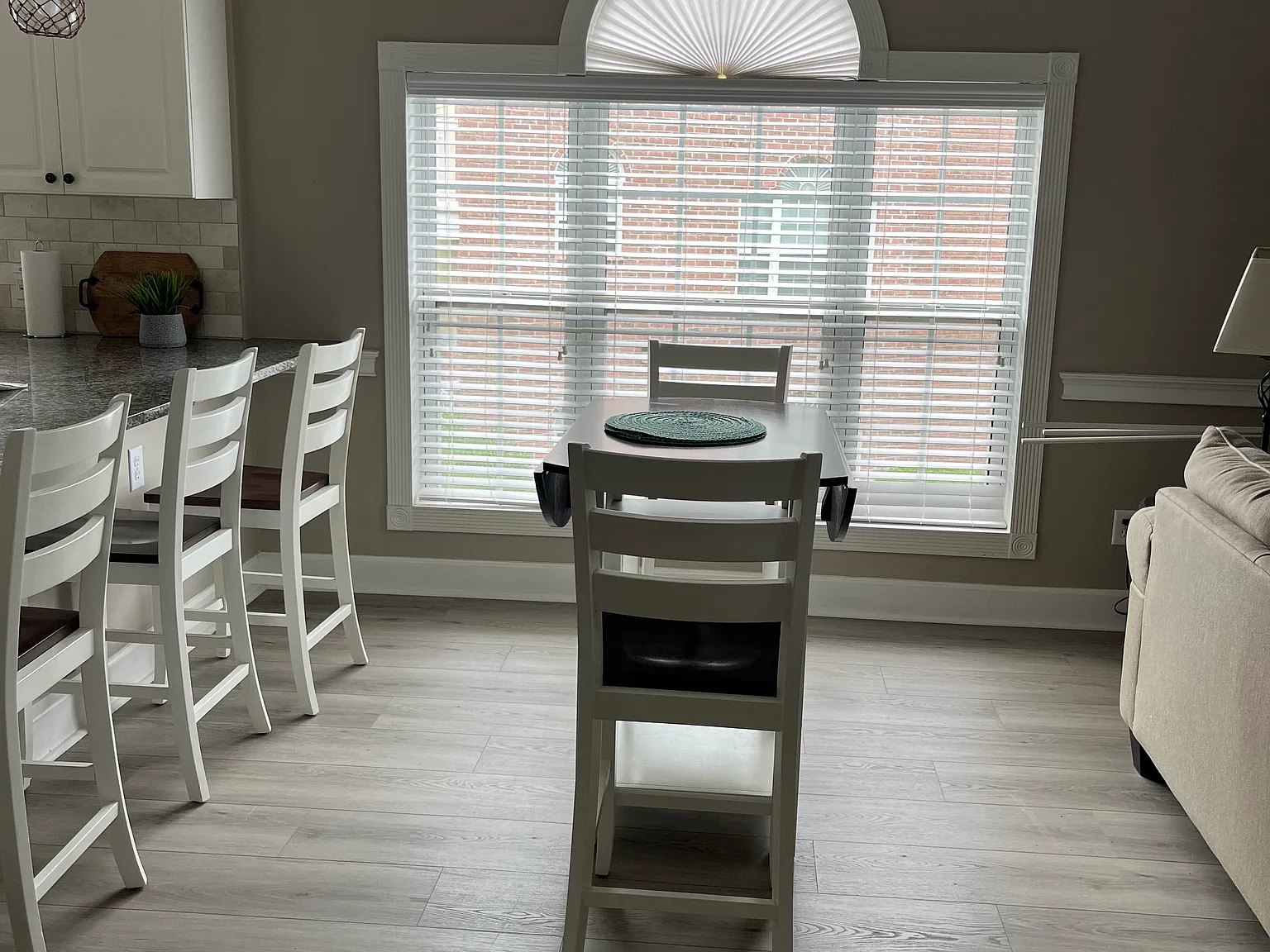 4185 Hibiscus Dr — Photo 2