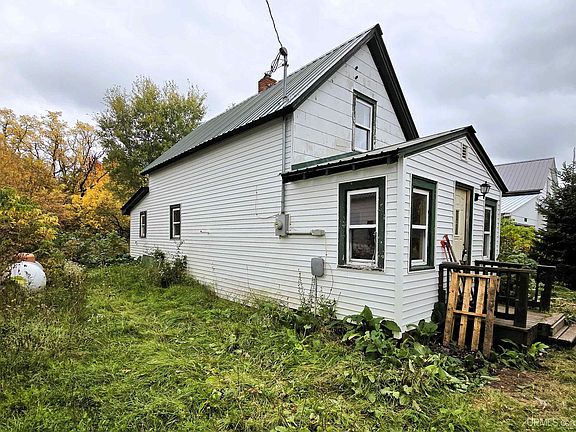 2nd image of 15307 Pelkie Rd
