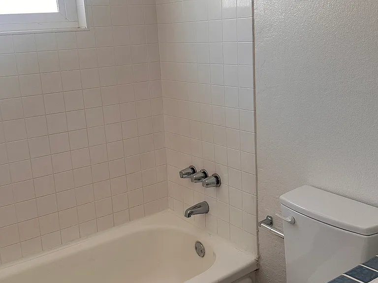7505 Santee Dr #C — Photo 5