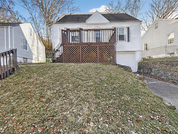 3rd image of 1762 Ashbrook Dr