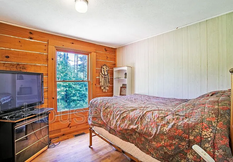 561 Bee Tree Rd — Photo 11