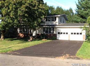 110 Gulino Ave, Camillus, NY 13031