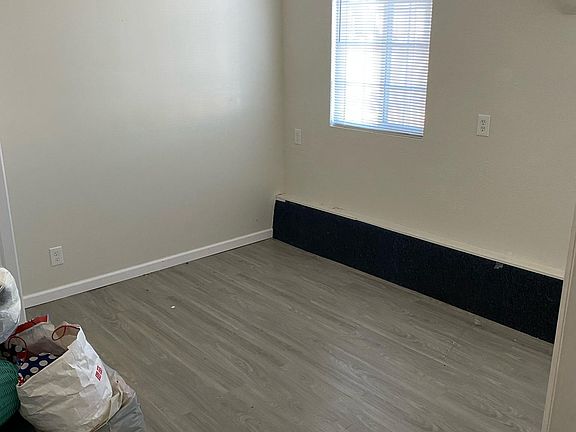 5th image of 485 Avalon Dr