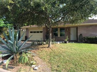 105 E Hoogland Ave, Harlingen, TX 78550