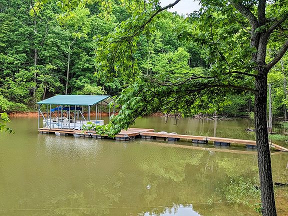 2nd image of 24 Goat Island Ct