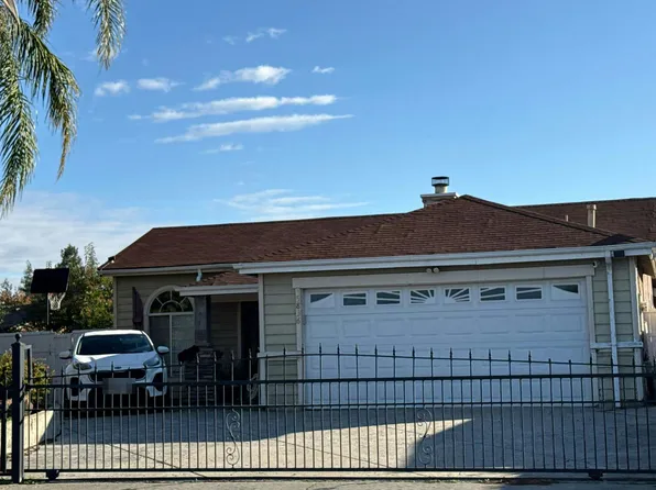 5836 Terminal Ave, Riverbank, CA 95367