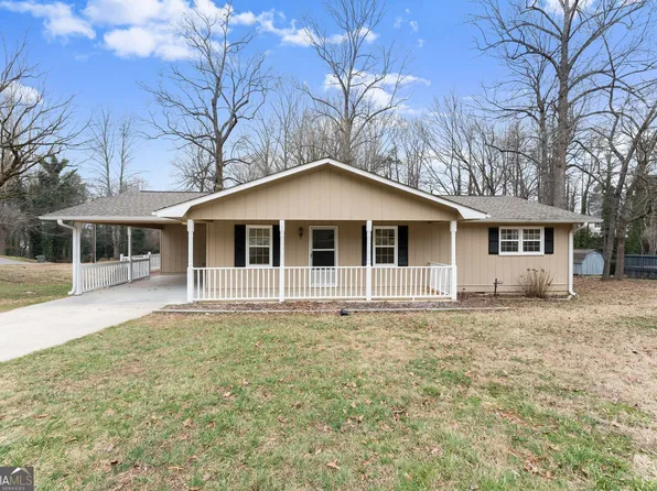 146 Pine St, Cleveland, GA 30528