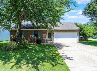 2391 Kings Ct, Terre Haute, IN 47802