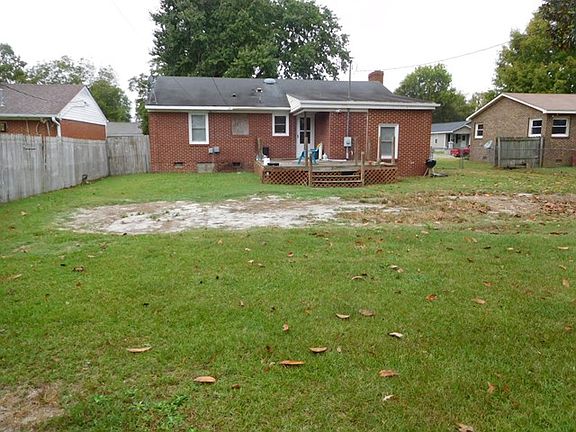 4th image of 1234 Jefferson St