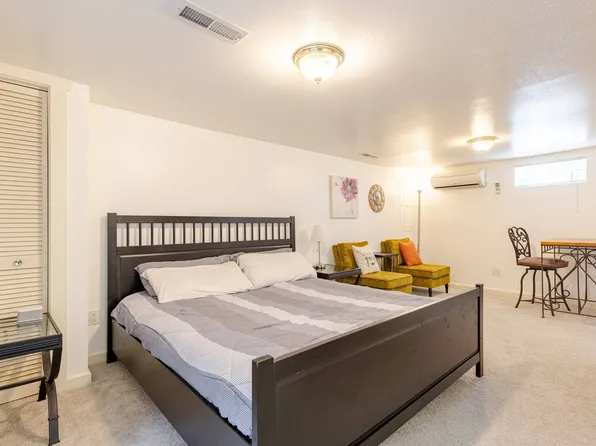 4415 SW Condor Ave #B, Portland, OR 97239