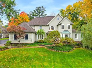 495 North St, Chagrin Falls, OH 44022