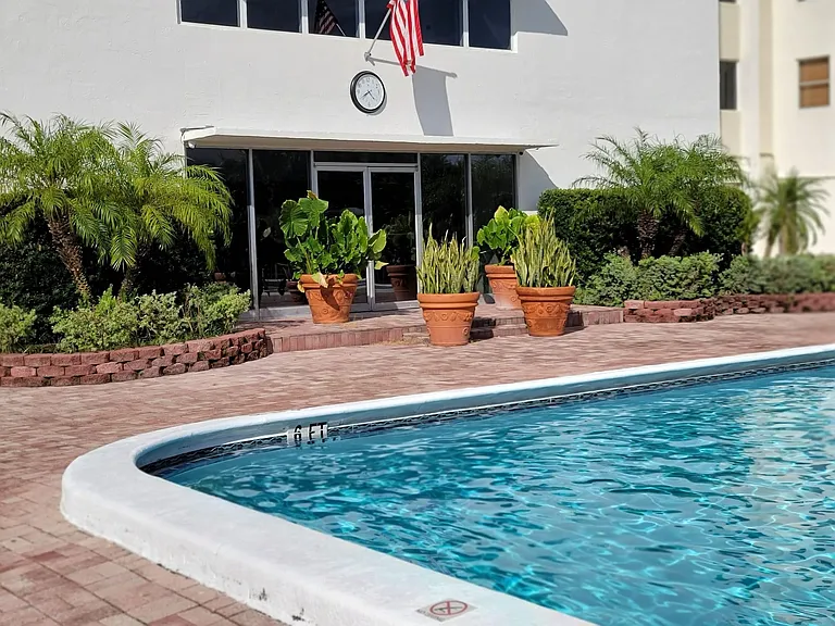 401 Golden Isles Dr #1007 — Photo 44