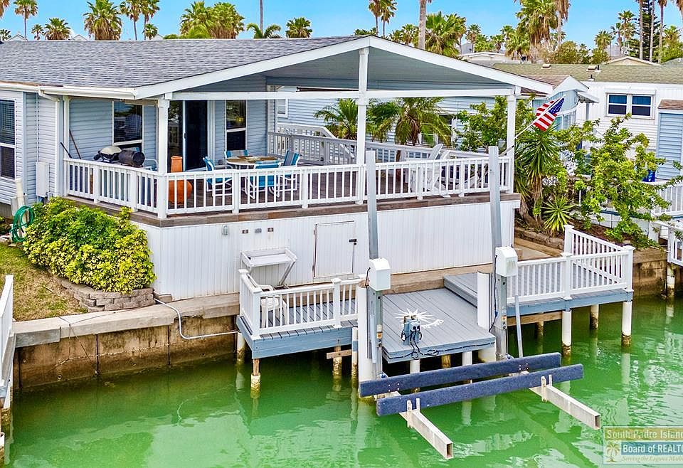 1st image of 675 E Clam Cir