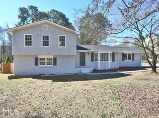 1894 Poplar Rdg, Lawrenceville, GA 30044