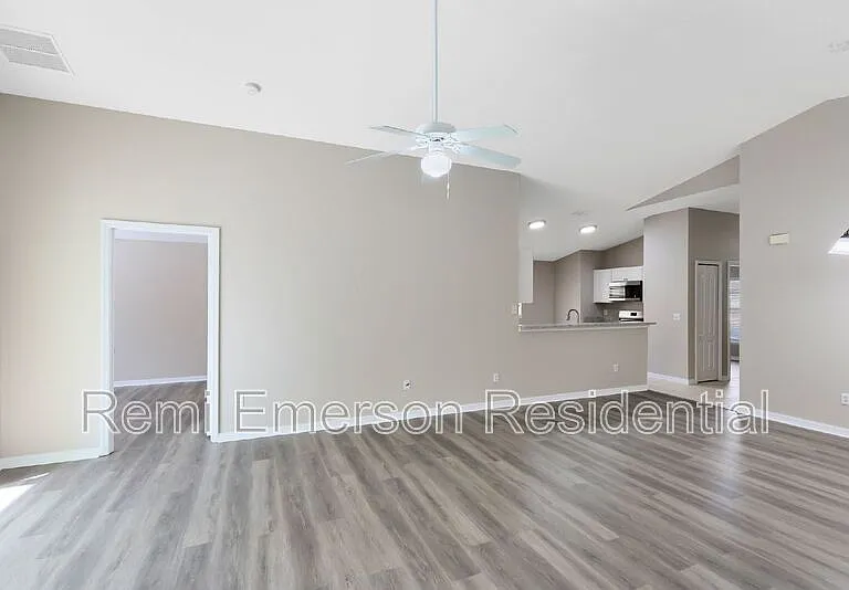 139 Ridgebrook Ct — Photo 8