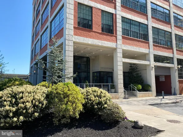 2429 Locust St APT 602, Philadelphia, PA 19103