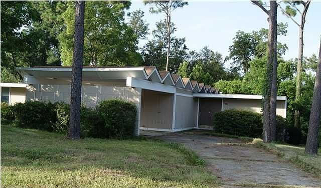 1st image of 3510 Dunwoody Dr