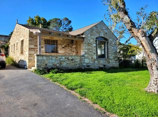 136 Herrmann Dr, Monterey, CA 93940