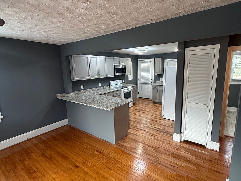 1st image of 5408 Linwood Ave #B