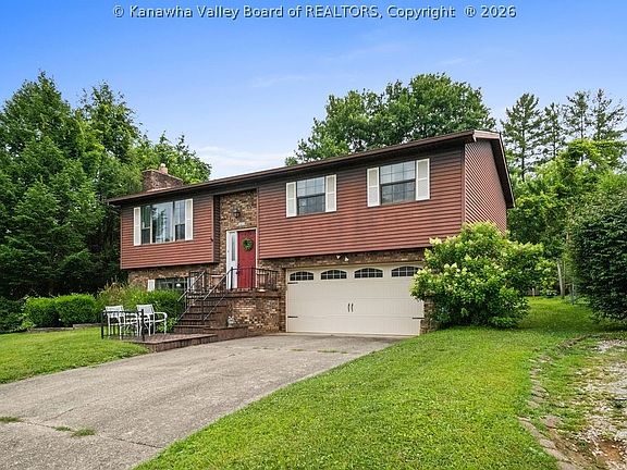 2nd image of 2600 Hayslette Ave
