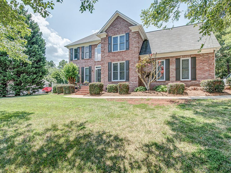 1st image of 151 Miss Ellie Ln