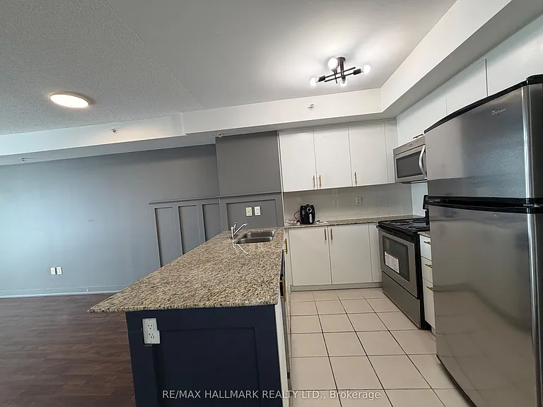 5740 Yonge St #1805 — Photo 5