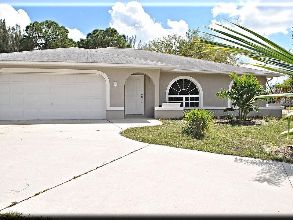 1st image of 1325 SE 2nd Pl