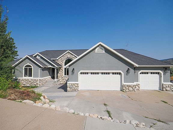 Front of home, lots of parking. South facing with lots of light.