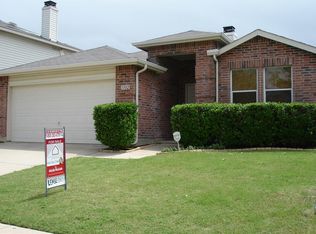3302 Clydesdale Dr, Denton, TX 76210