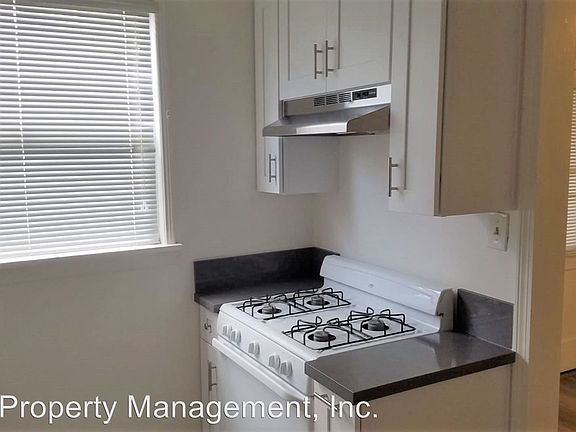 4th image of 4327 Elm Ave APT 1