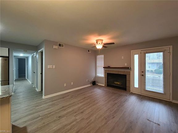 2nd image of 12762 Saint James Pl APT E