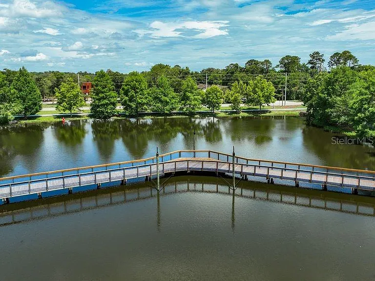 622 Anhinga Rd — Photo 48