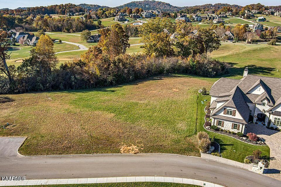1st image of 108 Brambling Ct