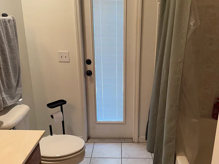 8100 SW 56th Ter — Photo 17