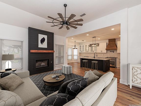 2nd image of 12903 VIDORRA VISTA DR