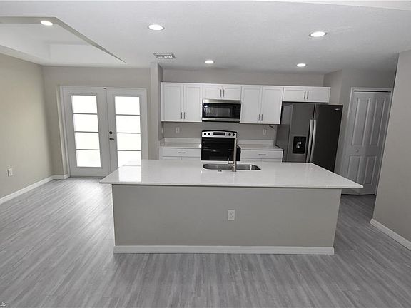 5th image of 1544 Waldorf Dr