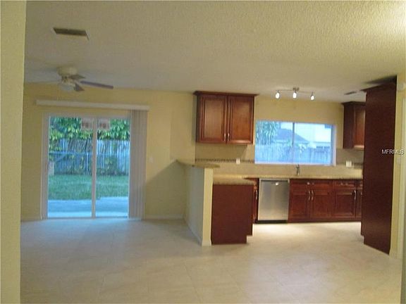4th image of 7007 Edenbrook Ct