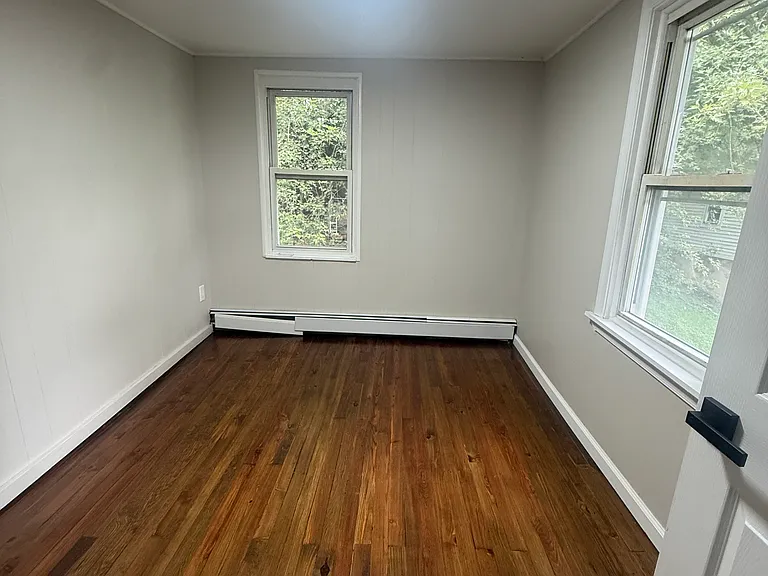 315 Maffett St #1 — Photo 14