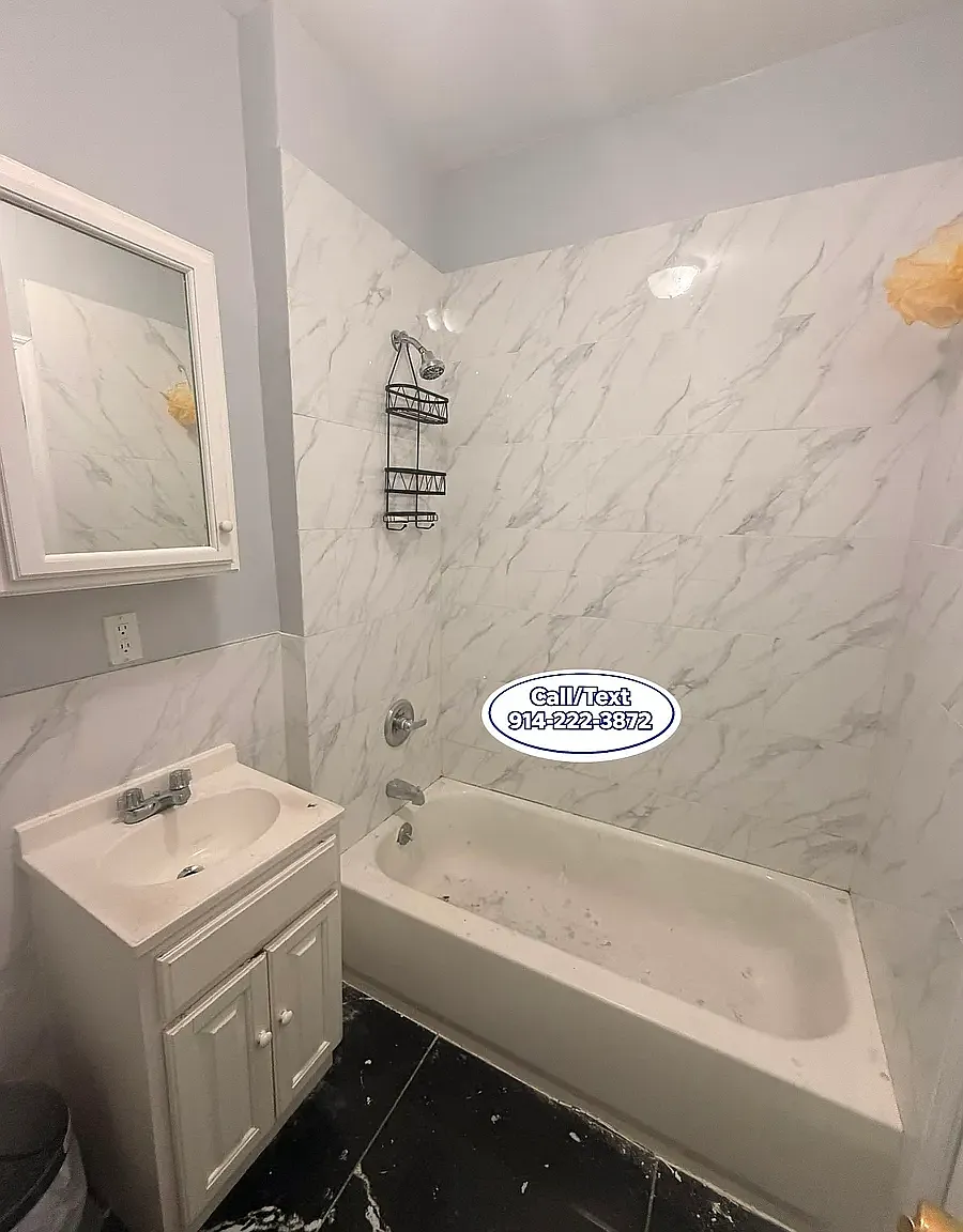 4 bed, $3,000 — Photo 2
