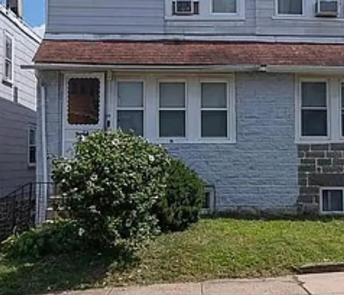 131 Westdale Rd — Photo 1