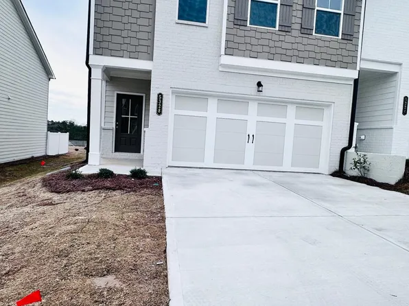 5328 Fox Hill Ln, Oakwood, GA 30566