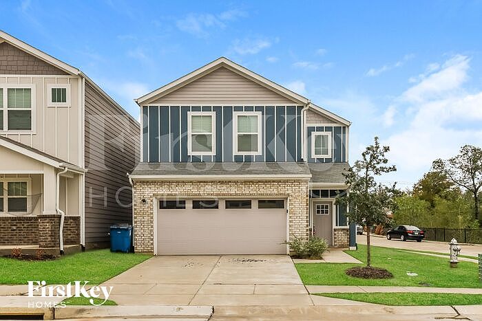 1st image of 619 Sophia Way