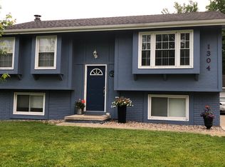 1304 W Euclid Ave, Indianola, IA 50125